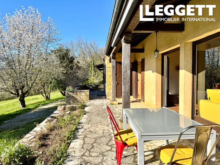 Image No.10-4 Bed House for sale