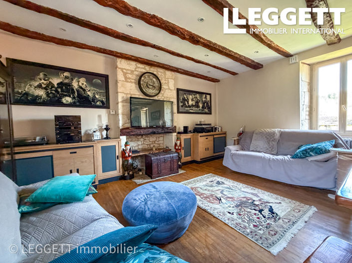 Image No.8-9 Bed House for sale