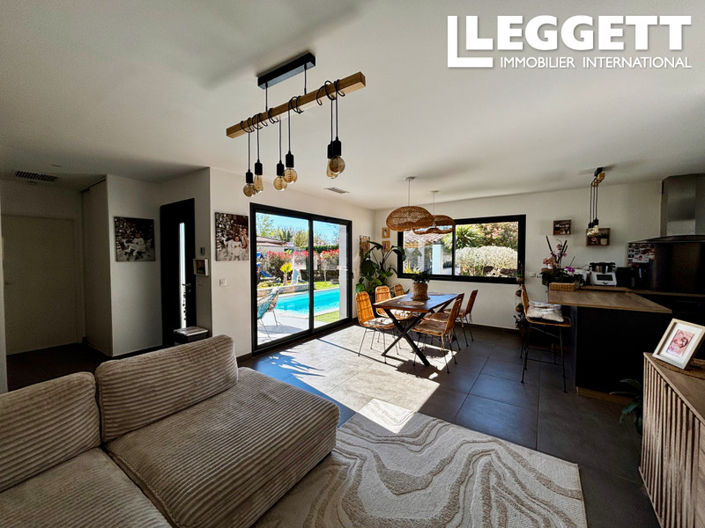 Image No.4-4 Bed House for sale