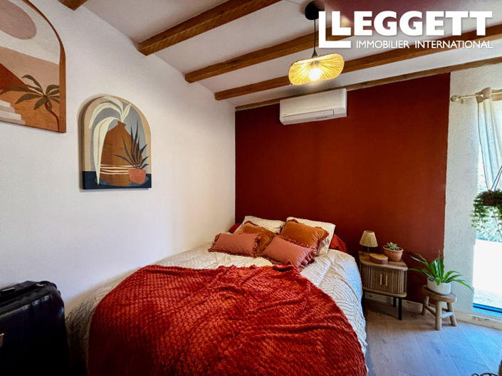 Image No.9-4 Bed House for sale