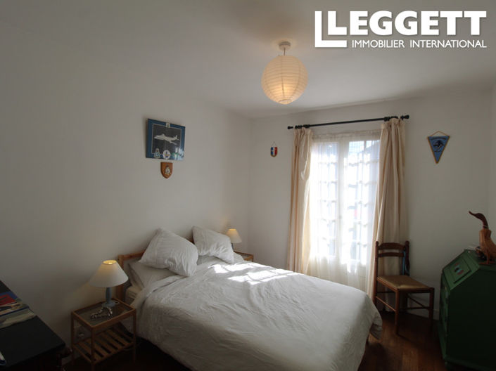 Image No.5-4 Bed House for sale