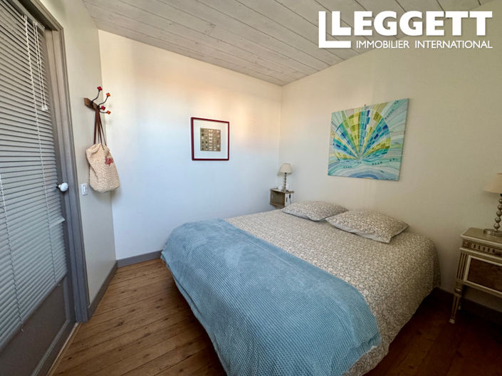 Image No.3-3 Bed House for sale