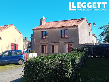 1 - Deux-Sevres, Maison