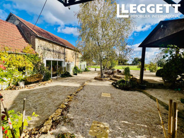 1 - Saint-Pierre-le-Moûtier, House