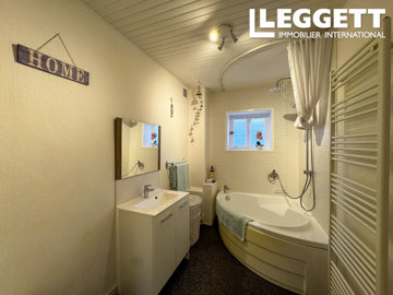 ahr0chm6ly9jzg4uagvzdglhlmltbw8vaw1hz2uvvevom