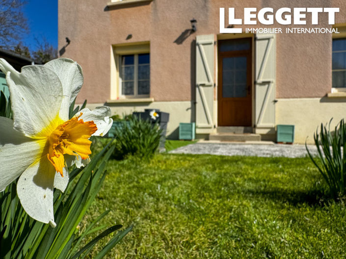 Image No.8-5 Bed House for sale