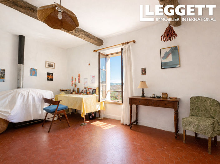 Image No.2-4 Bed House for sale