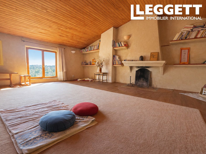 Image No.7-4 Bed House for sale