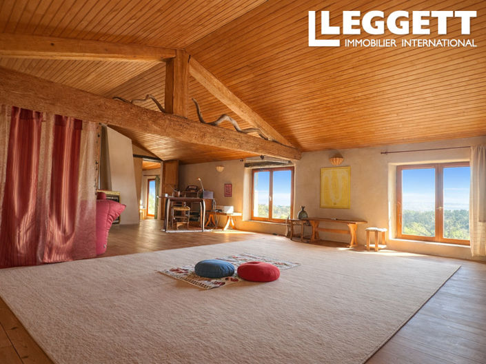 Image No.8-4 Bed House for sale