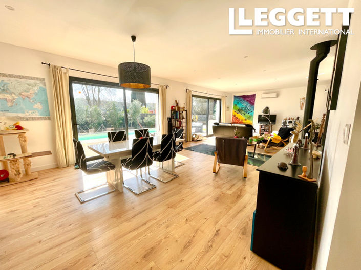 Image No.4-Maison de 4 chambres à vendre à Escales