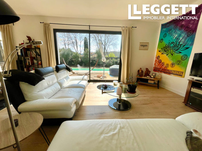 Image No.6-Maison de 4 chambres à vendre à Escales