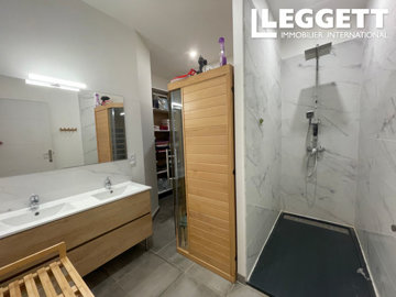 ahr0chm6ly9jzg4uagvzdglhlmltbw8vaw1hz2uvvevom