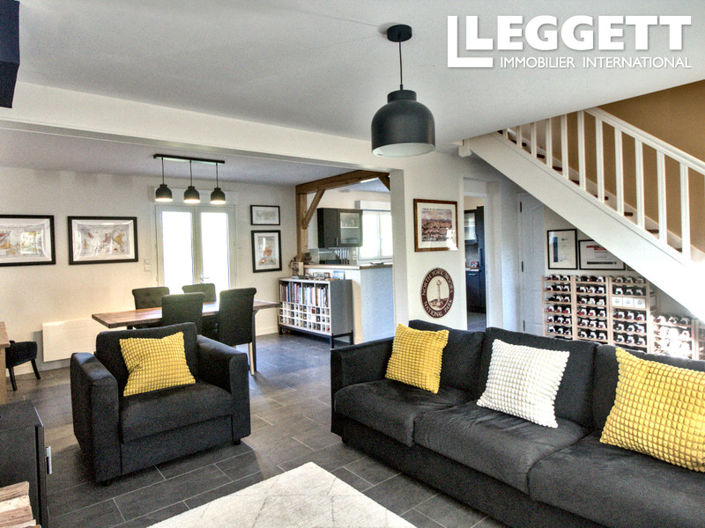 Image No.3-3 Bed House for sale