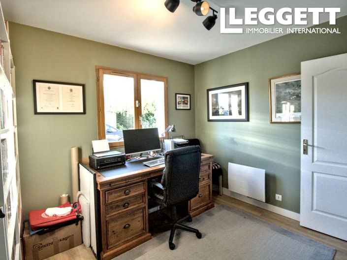 Image No.4-3 Bed House for sale