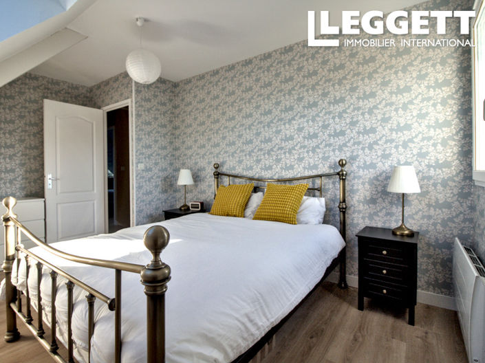 Image No.7-3 Bed House for sale