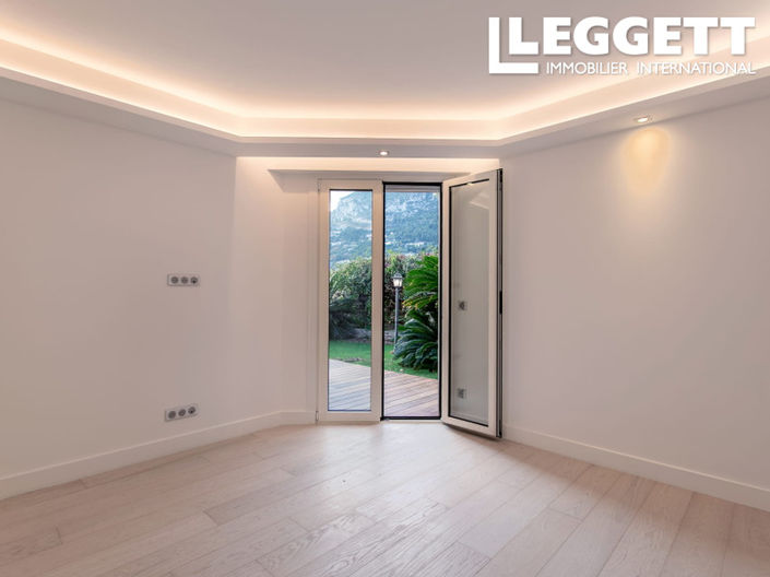 Image No.6-3 Bed Apartment for sale