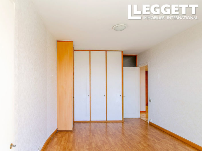 Image No.7-3 Bed Apartment for sale