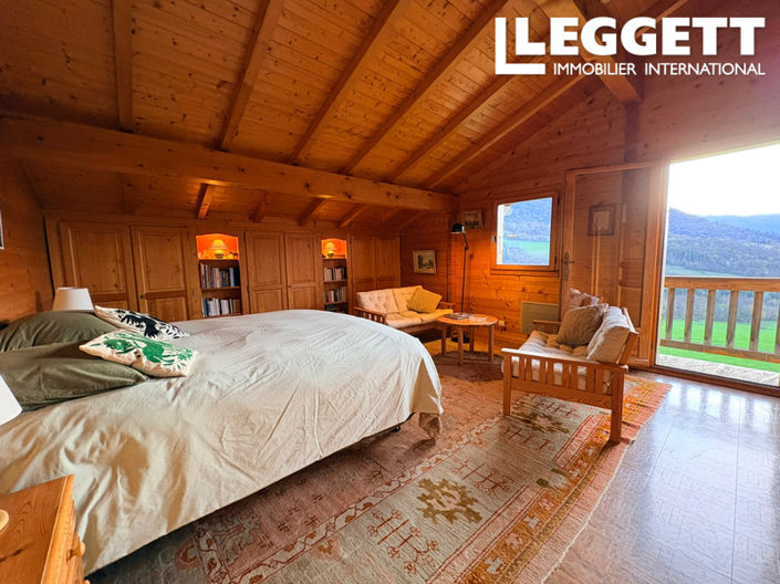 Image No.9-4 Bed House for sale