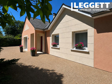 1 - La Bazouge-des-Alleux, House