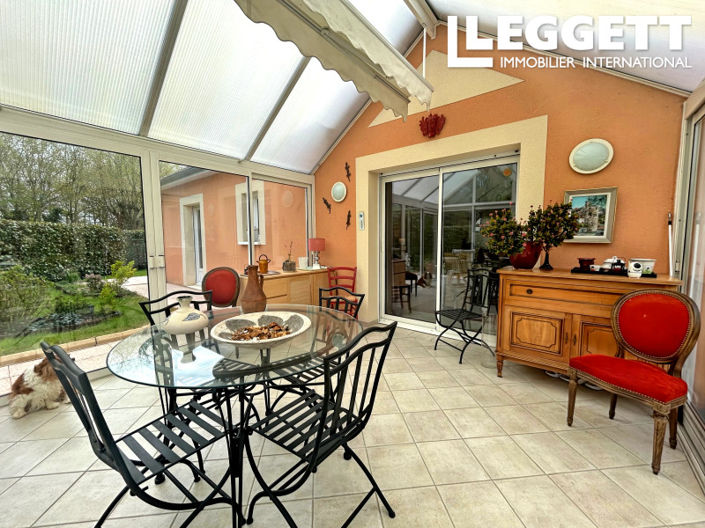 Image No.3-4 Bed House for sale