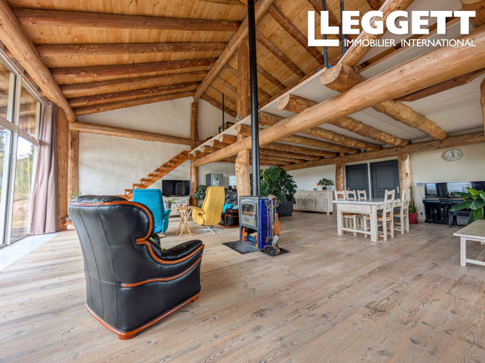 Image No.2-5 Bed House for sale