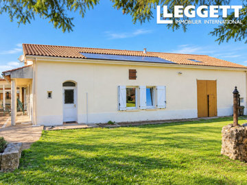 1 - Charente, House
