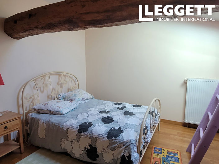 Image No.6-Maison de 5 chambres à vendre à Charente