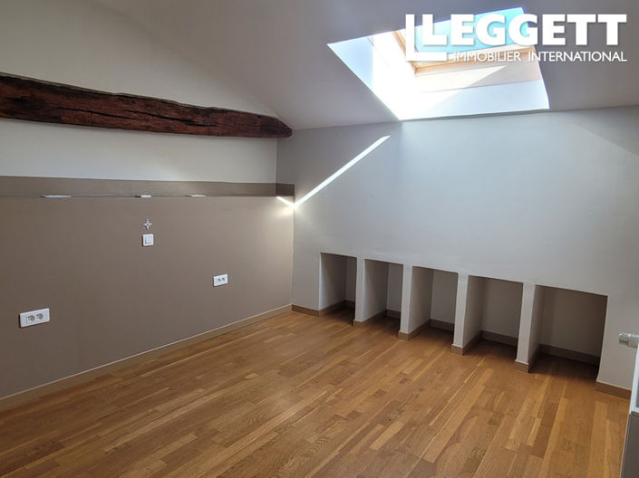 Image No.7-Maison de 5 chambres à vendre à Charente