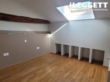 ahr0chm6ly9jzg4uagvzdglhlmltbw8vaw1hz2uvvevom