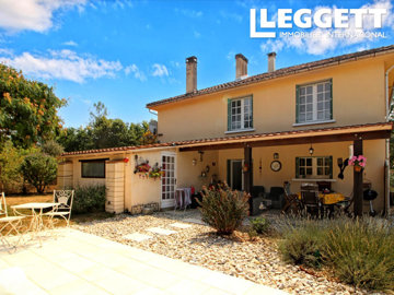 1 - Trémolat, Maison