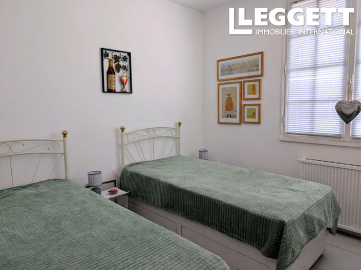 Image No.10-4 Bed House for sale