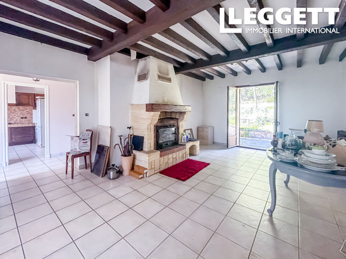 Image No.6-2 Bed House for sale