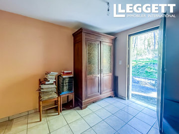 ahr0chm6ly9jzg4uagvzdglhlmltbw8vaw1hz2uvvevom