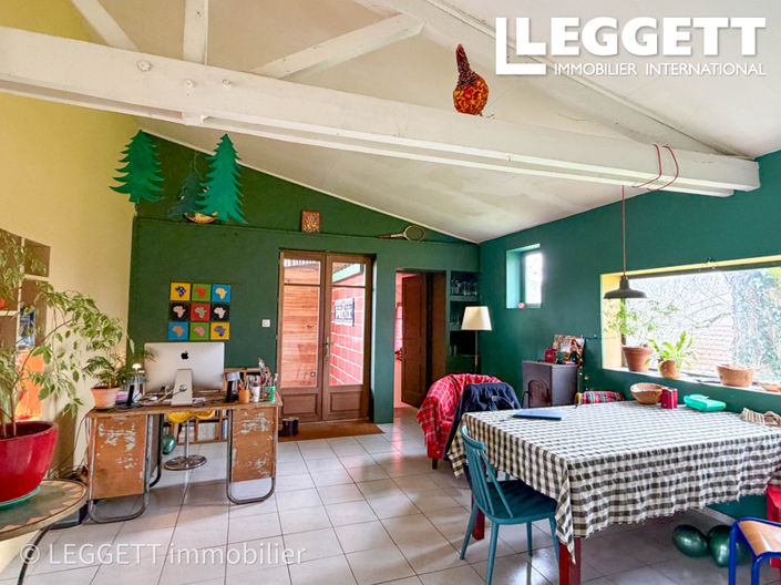 Image No.9-4 Bed House for sale