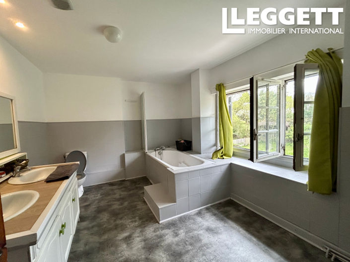 Image No.10-Maison de 6 chambres à vendre à Coulombiers