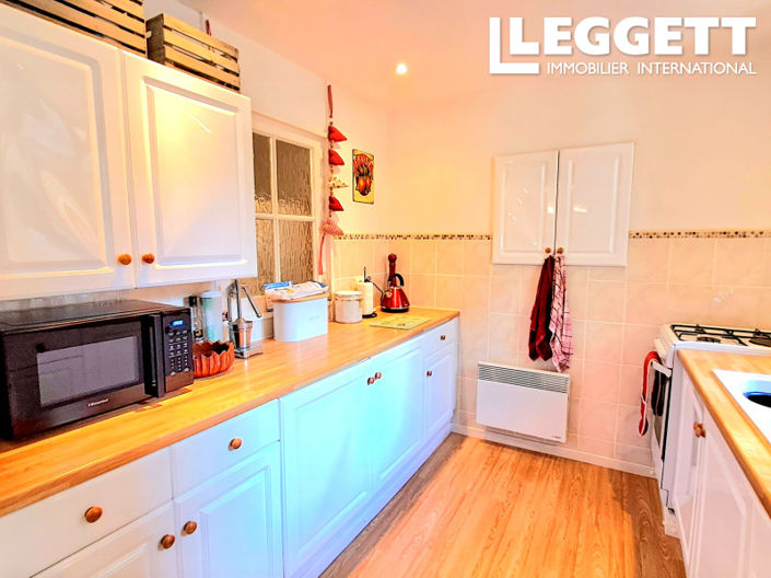 Image No.3-4 Bed House for sale