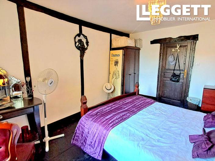 Image No.9-4 Bed House for sale