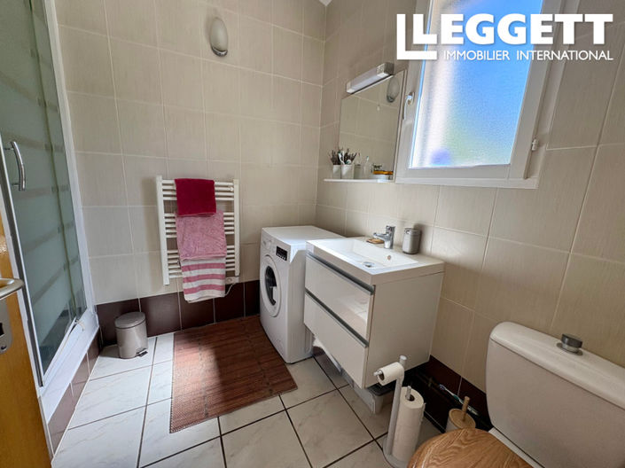 Image No.5-1 Bed House for sale