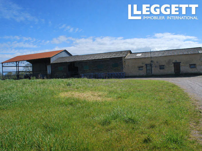 Image No.9-Maison de 2 chambres à vendre à Saulgé