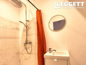 ahr0chm6ly9jzg4uagvzdglhlmltbw8vaw1hz2uvvevom