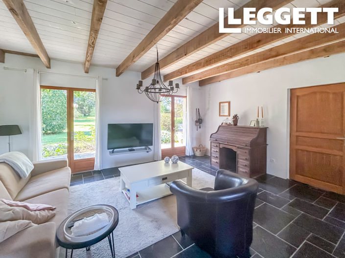 Image No.10-4 Bed House for sale