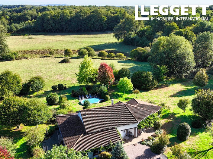 Image No.2-4 Bed House for sale