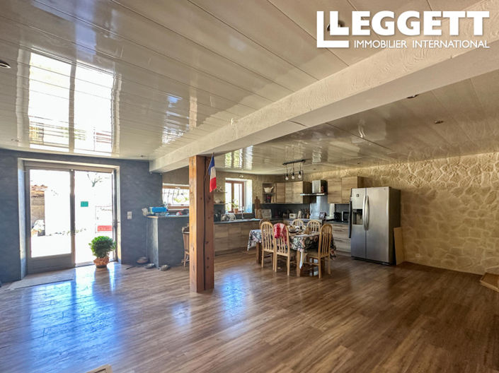 Image No.4-4 Bed House for sale