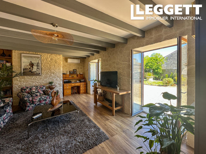 Image No.6-4 Bed House for sale