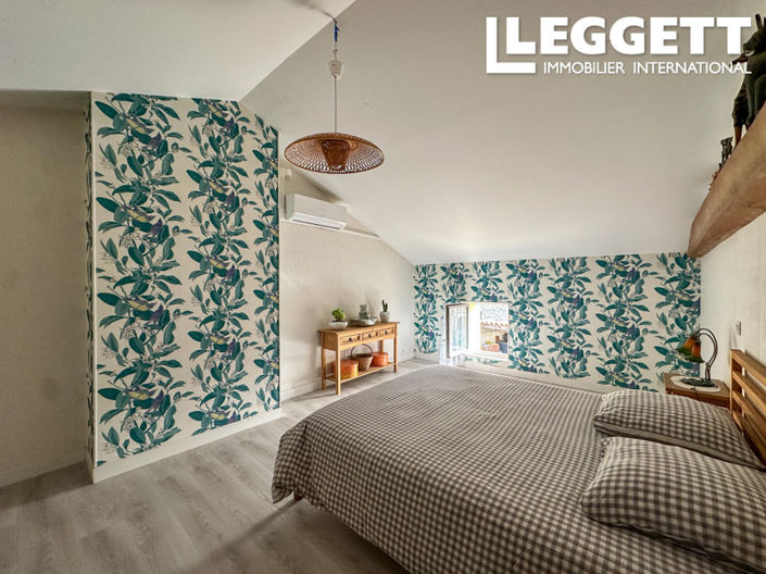 Image No.9-4 Bed House for sale