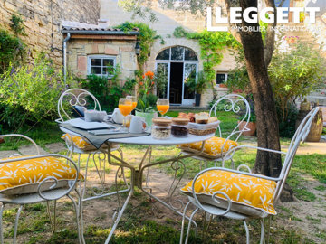 1 - Aigues-Vives, House