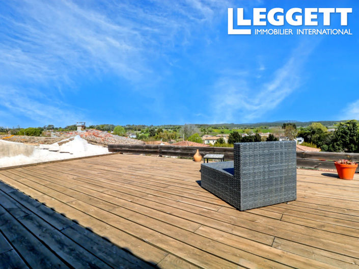 Image No.9-2 Bed House for sale