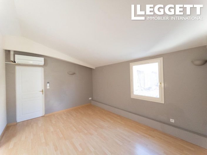 Image No.8-Maison de 4 chambres à vendre à Aubeterre-sur-Dronne