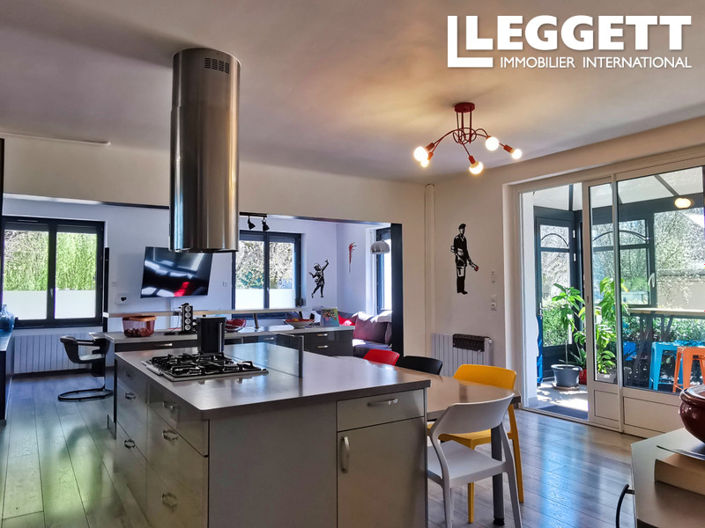 Image No.3-3 Bed House for sale