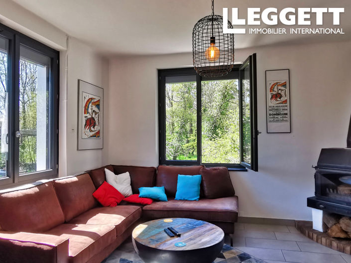 Image No.6-3 Bed House for sale